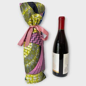 Ankara Bottle gift bag made from dutch wax fabric, wine bag